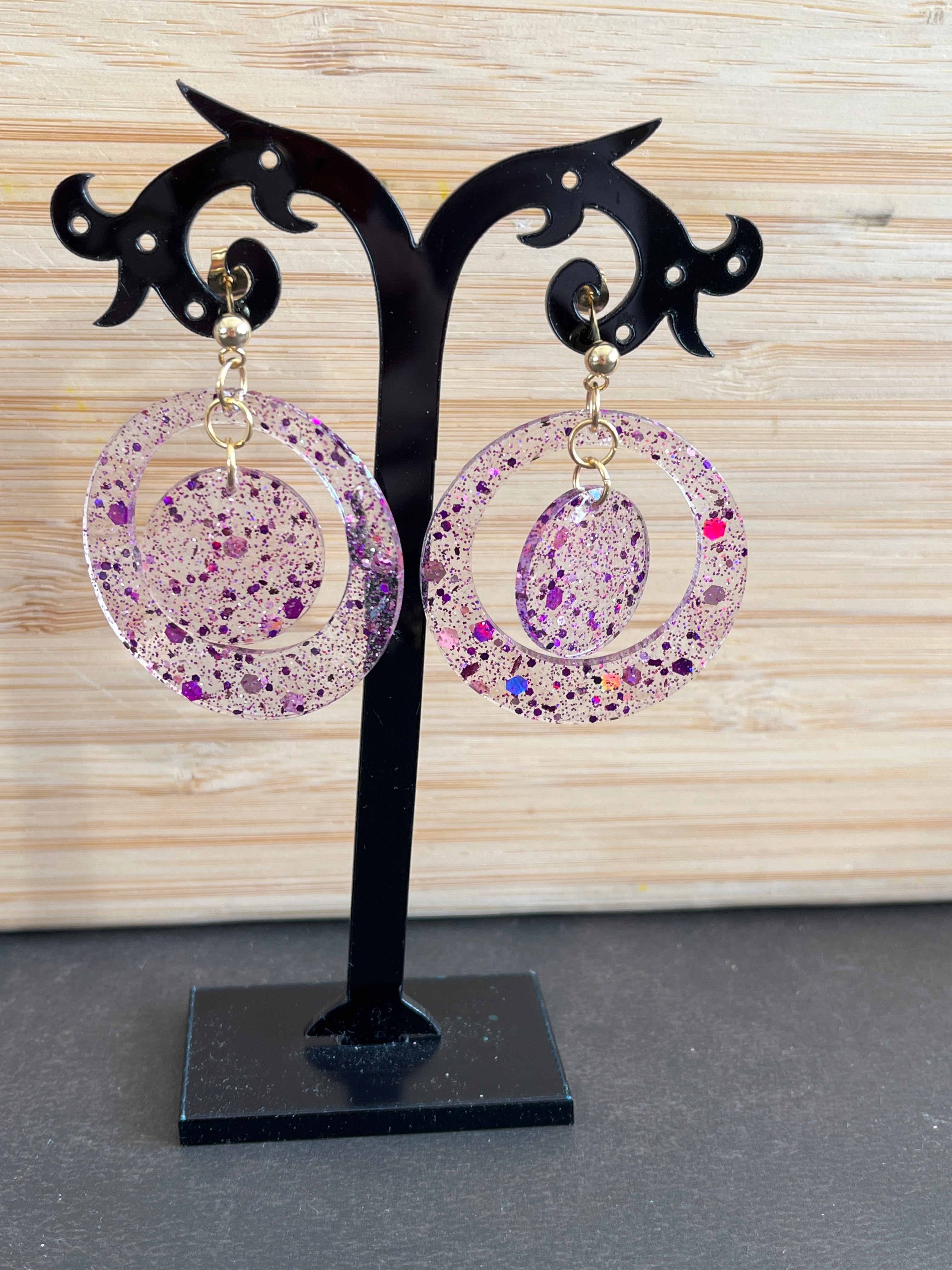 Boucles en résine 11