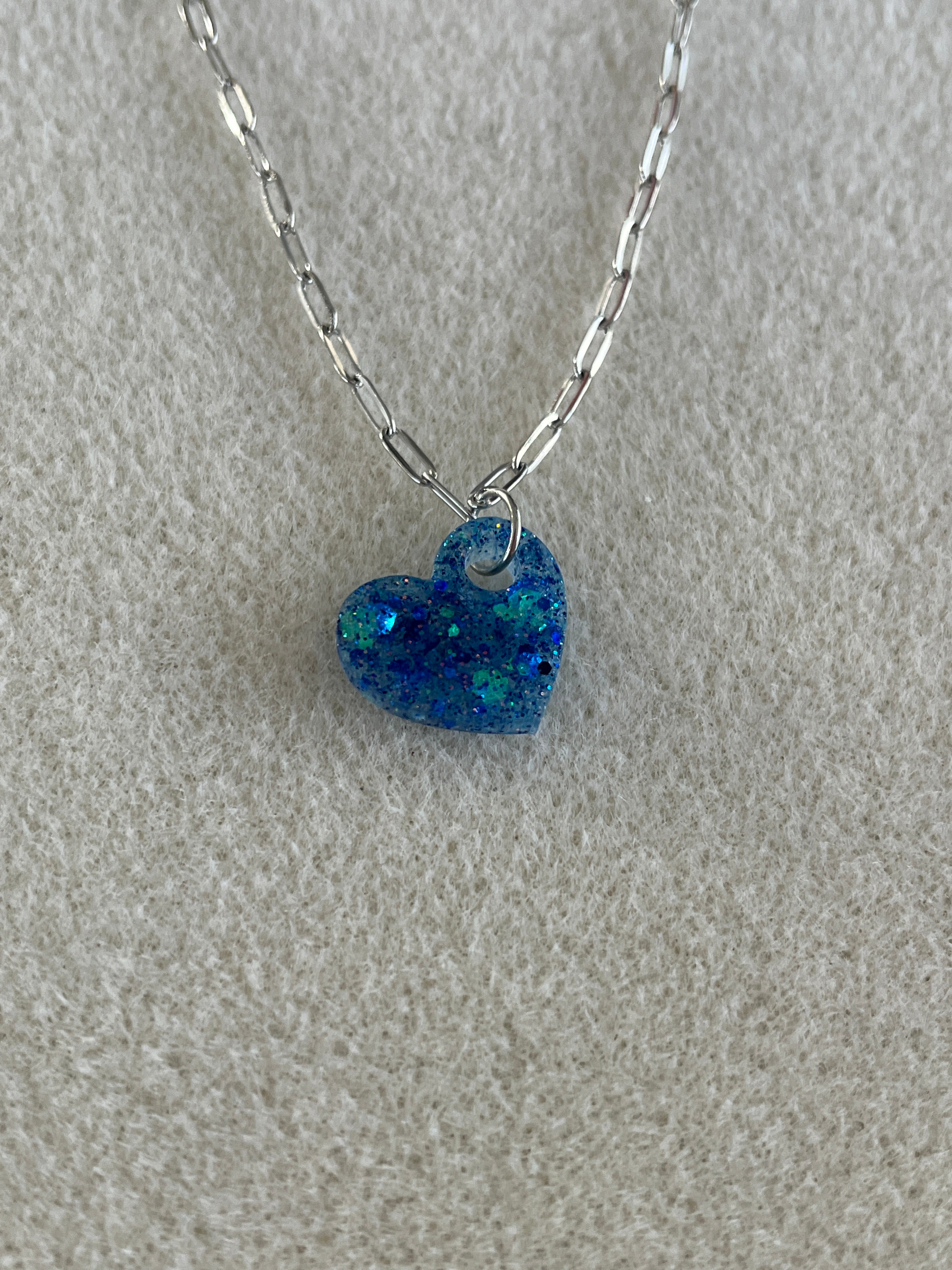 Collier pampille bleu