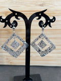 Boucles en résine 12