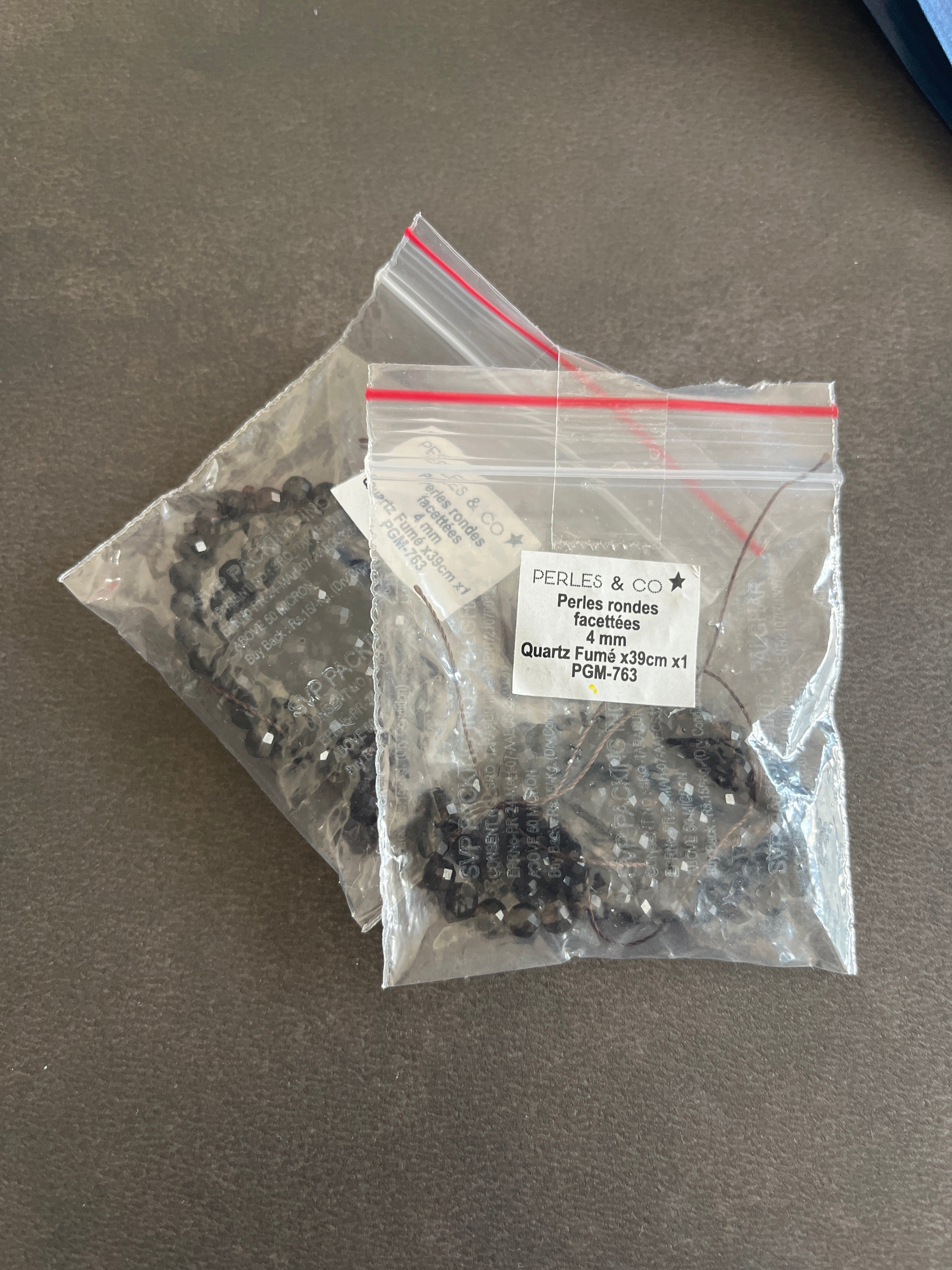 2 fils Quartz fumé facettes 4mm