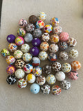 53 perles en silicone colorées
