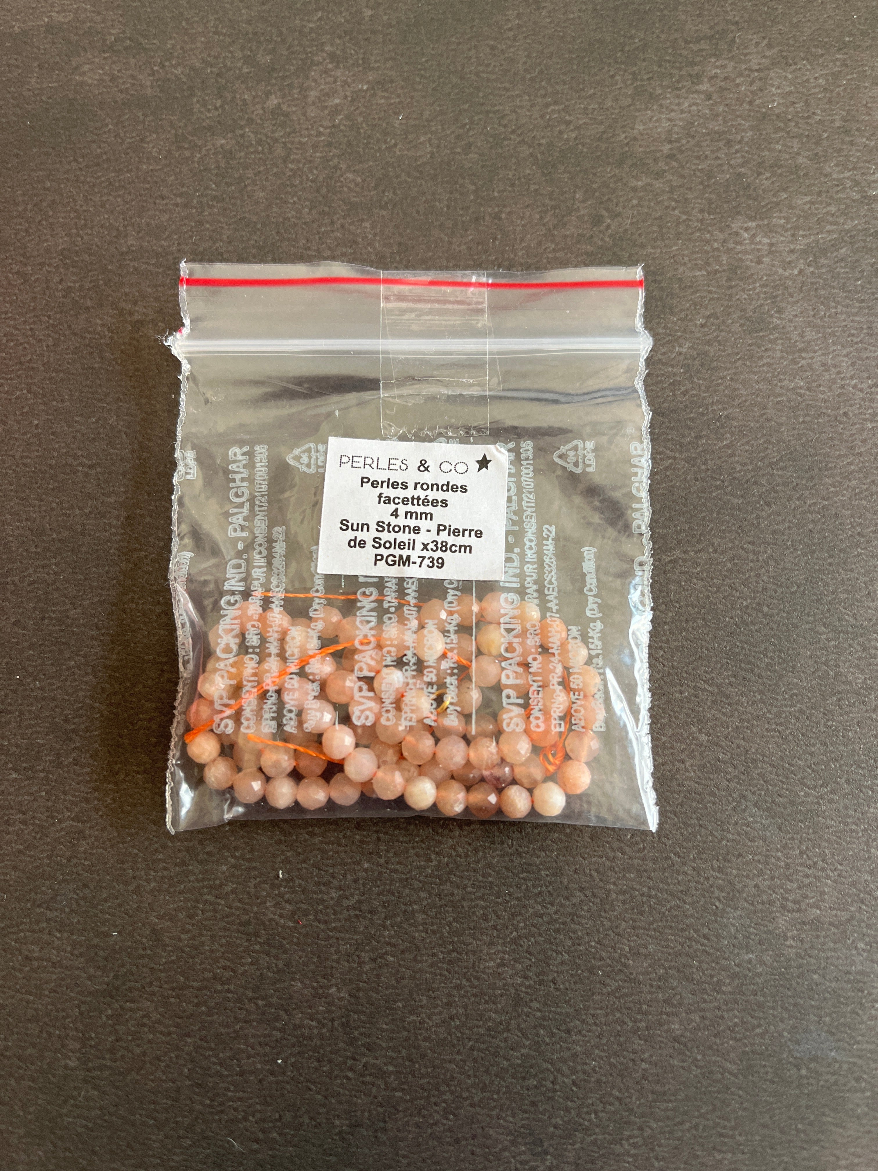 1 fil PIERRE DE SOLEIL facettes 4mm