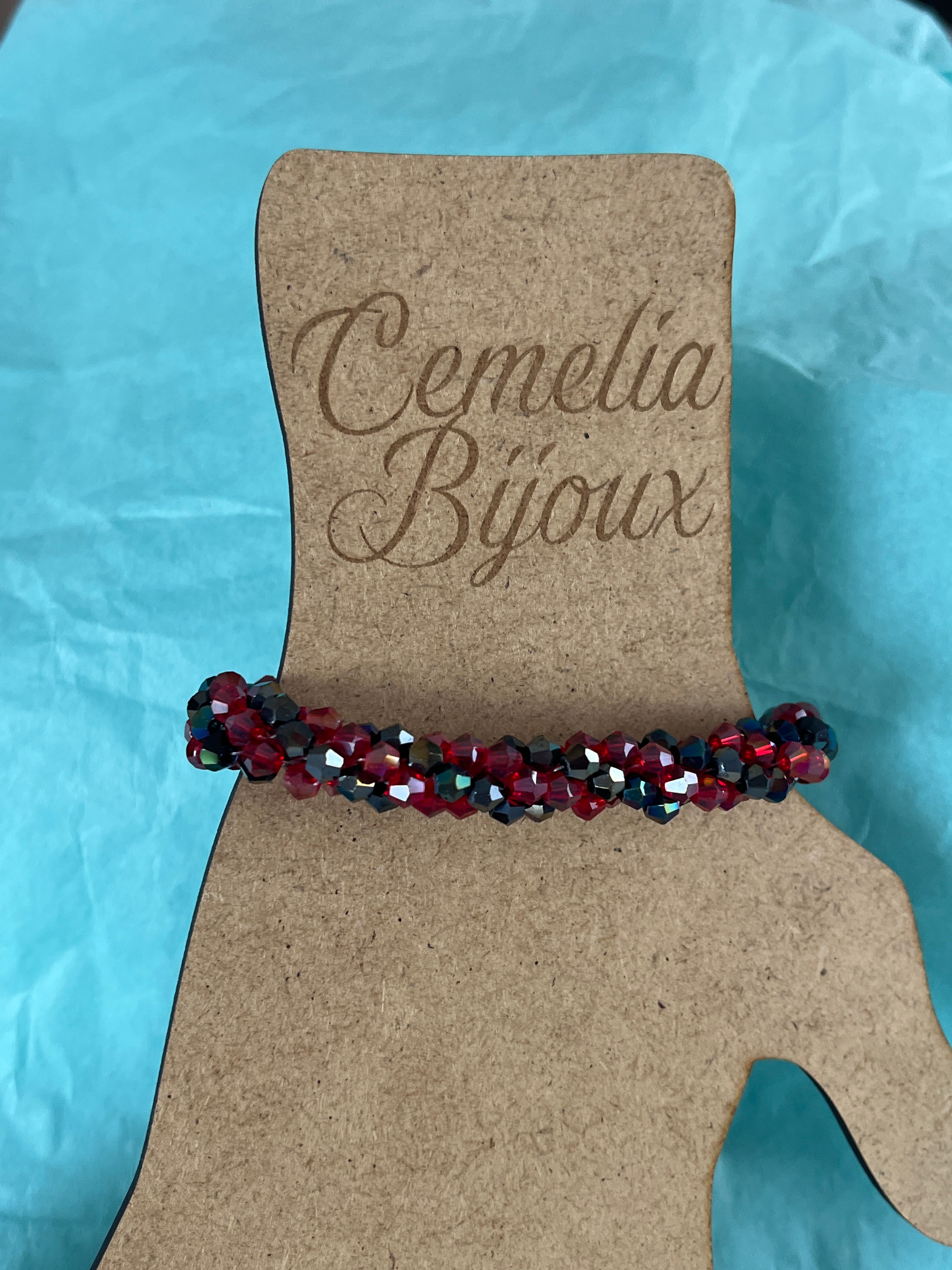 Bracelet rouge et noir reflets caméléon