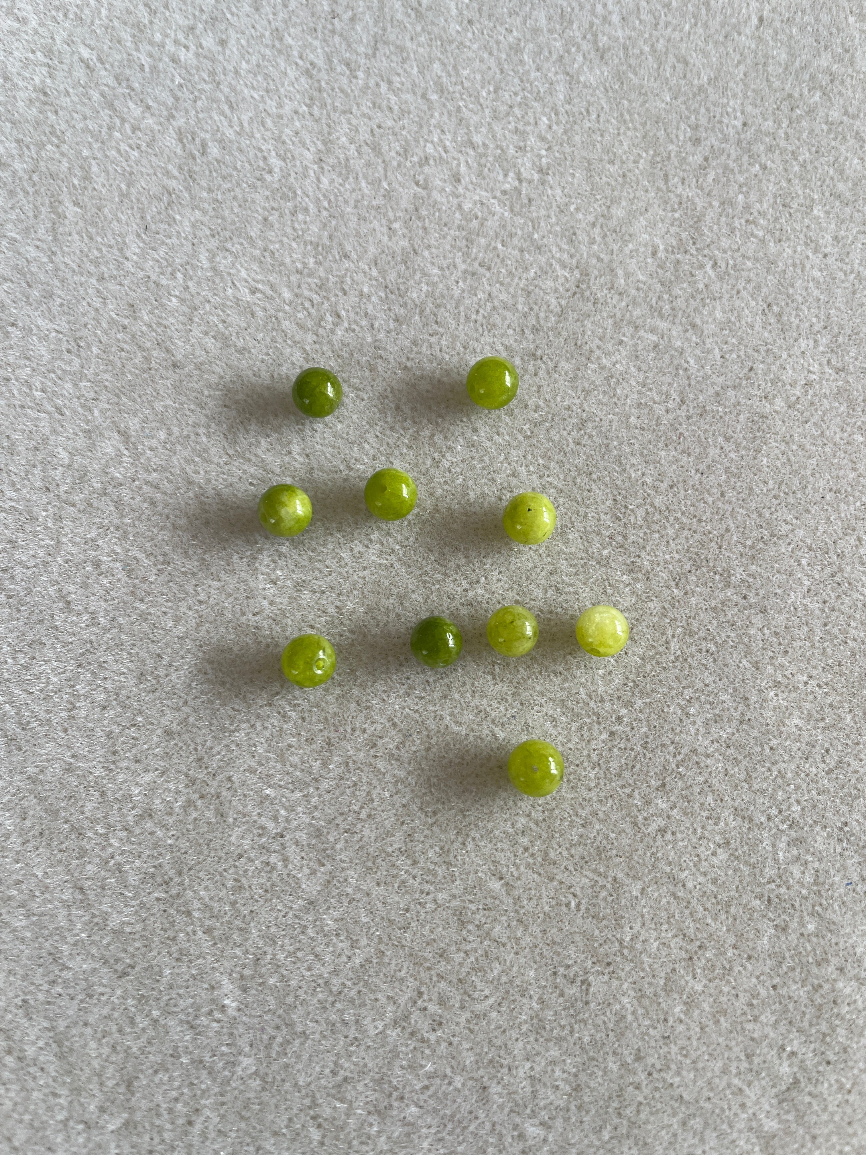10 perles PÉRIDOT 6mm