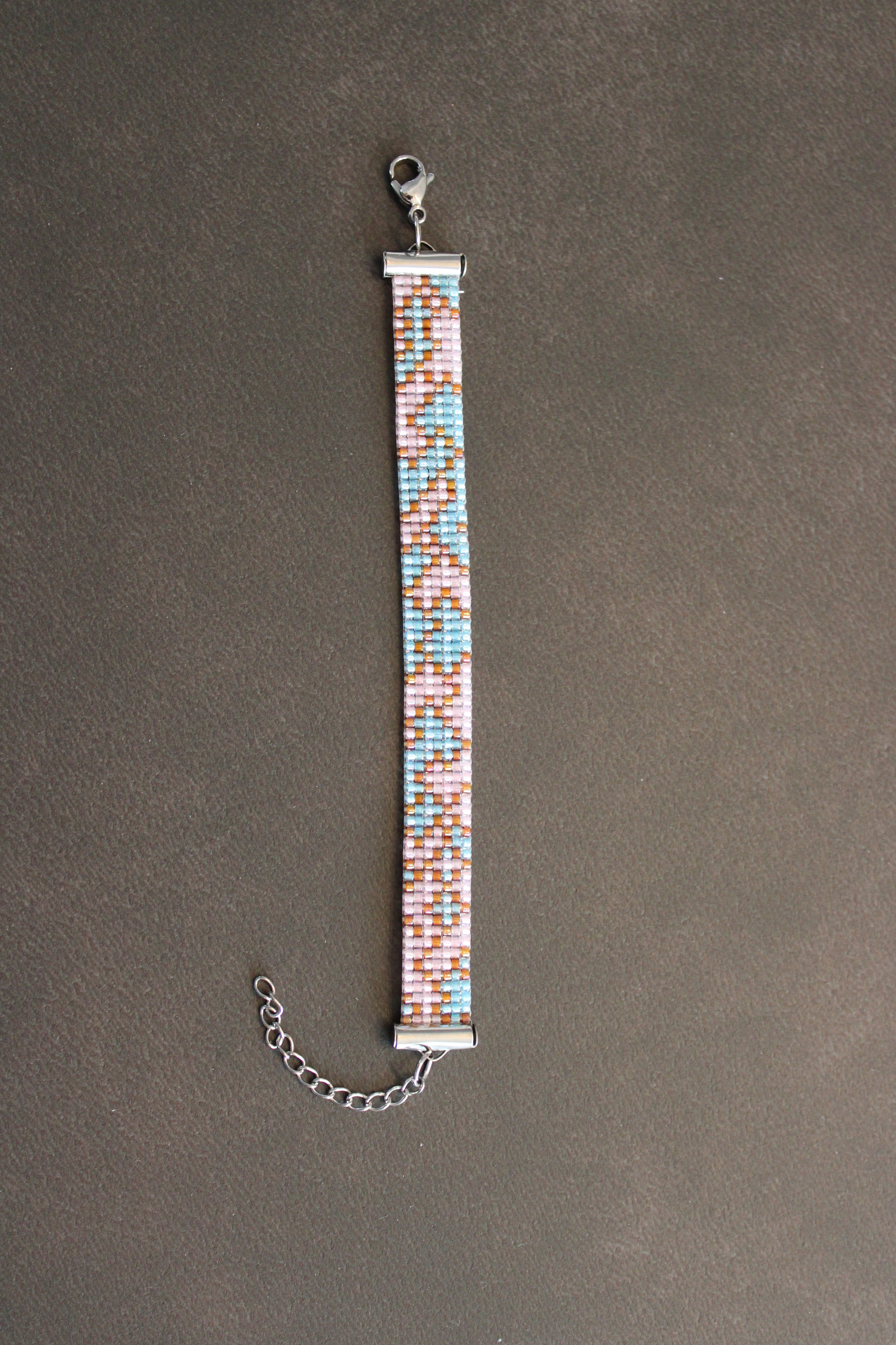 Bracelet motifs géométriques
