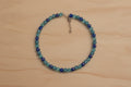 Collier bleu