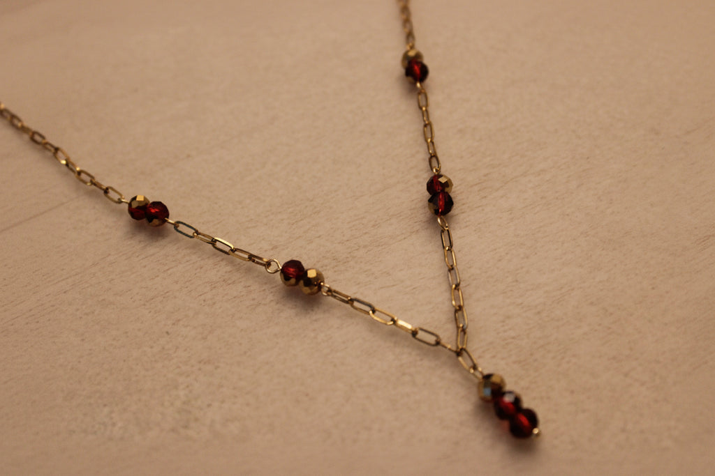 Collier rouge et doré