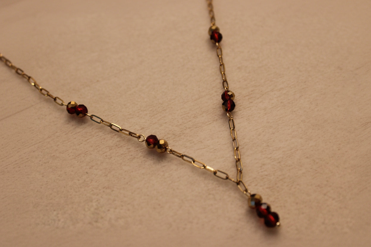 Collier rouge et doré