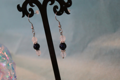 Boucles d'oreilles oeil de faucon et quartz blanc