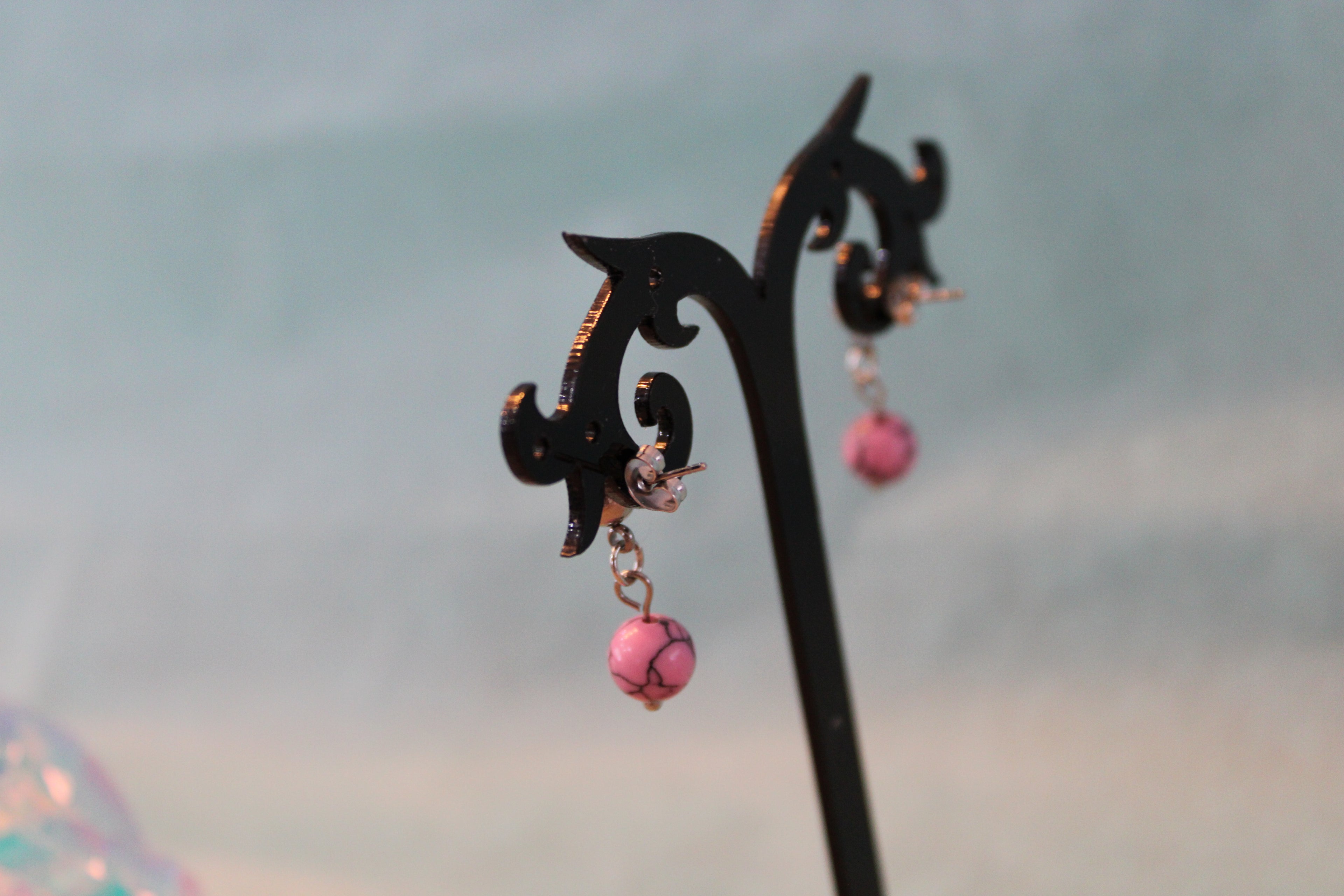 Boucles d'oreilles howlite rose