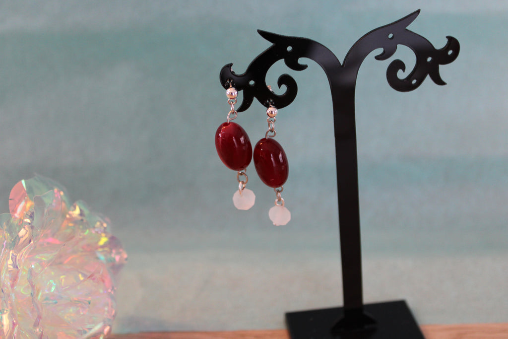 Boucles d'oreilles argentées rouge