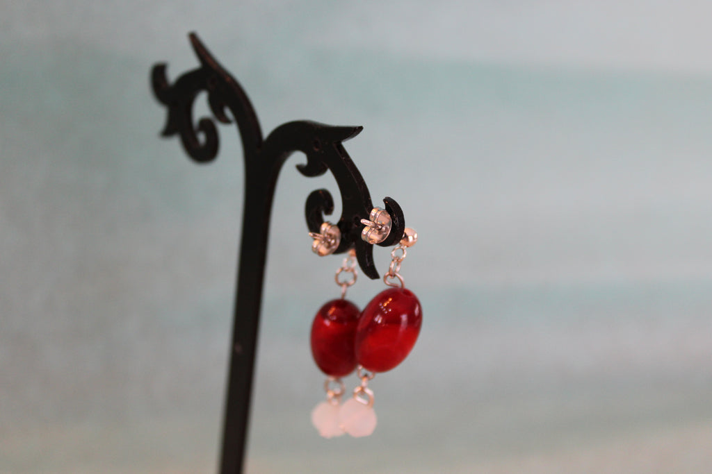 Boucles d'oreilles argentées rouge