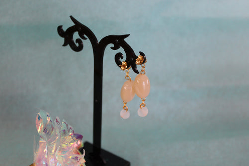 Boucles d'oreilles dorées beige