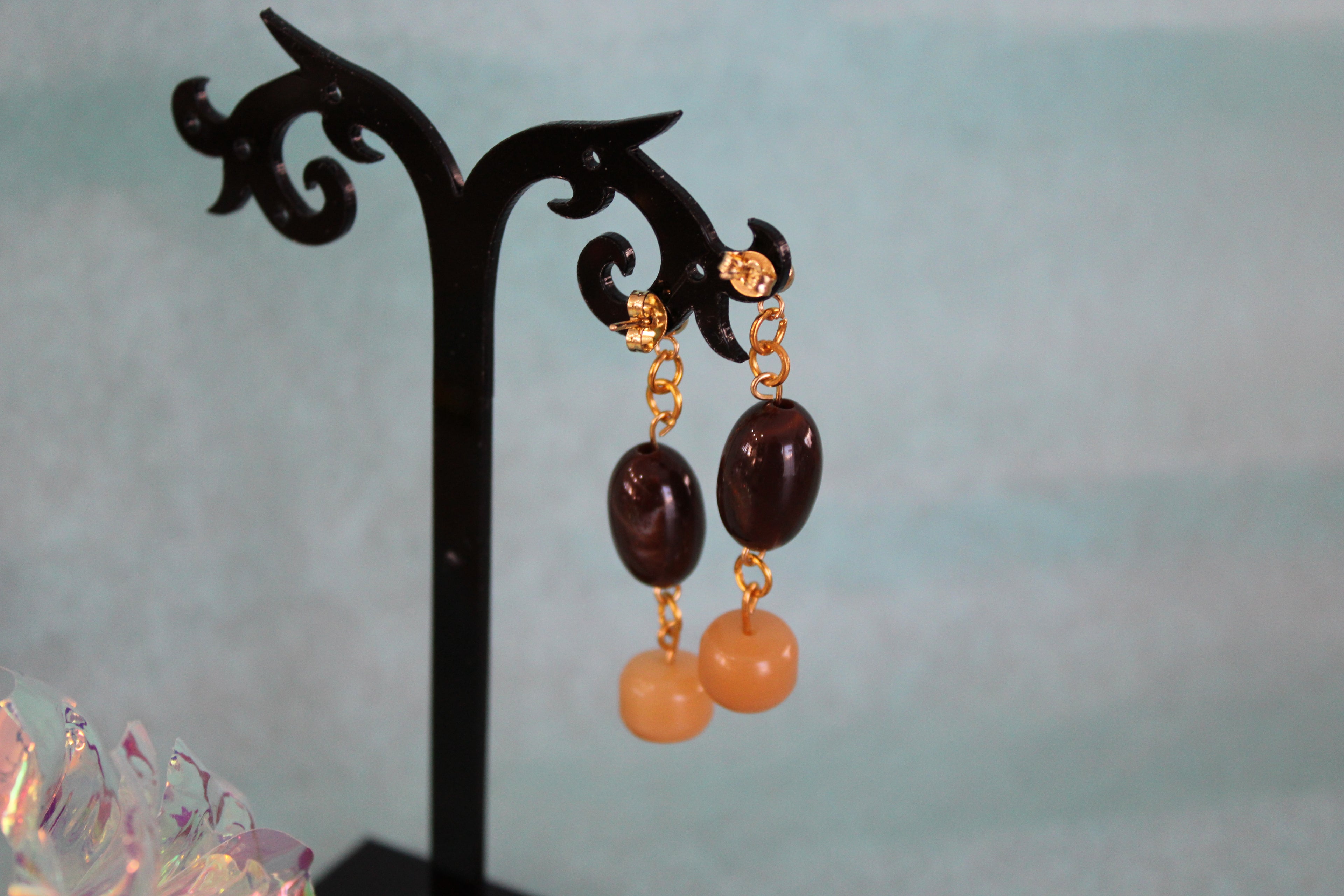 Boucles d'oreilles dorées marron