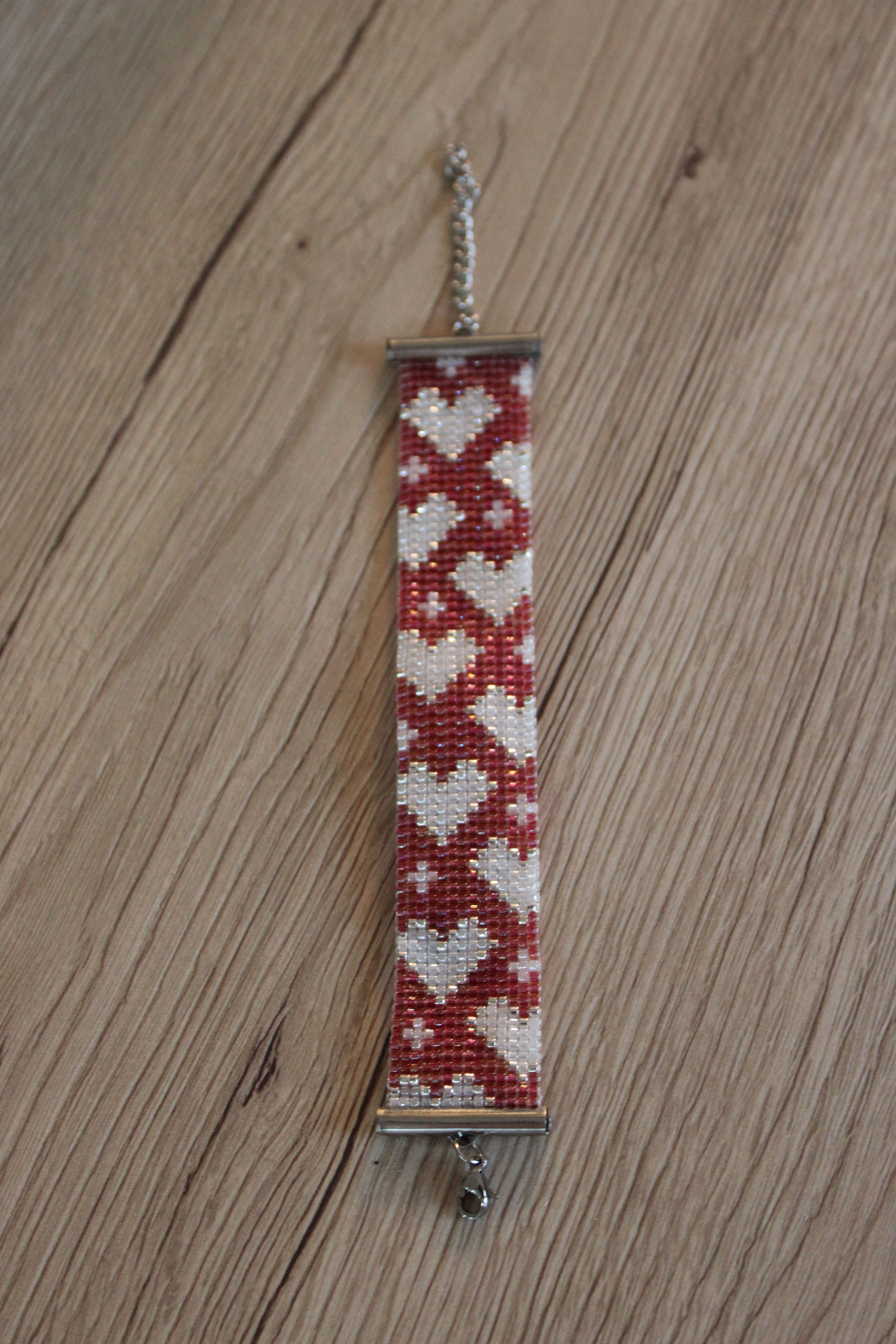Bracelet coeurs rose argenté et blanc