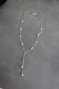 Sautoir talon perles cubes rose et bleu