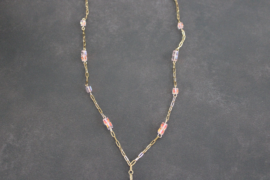 Sautoir talon perles cubes rose et bleu