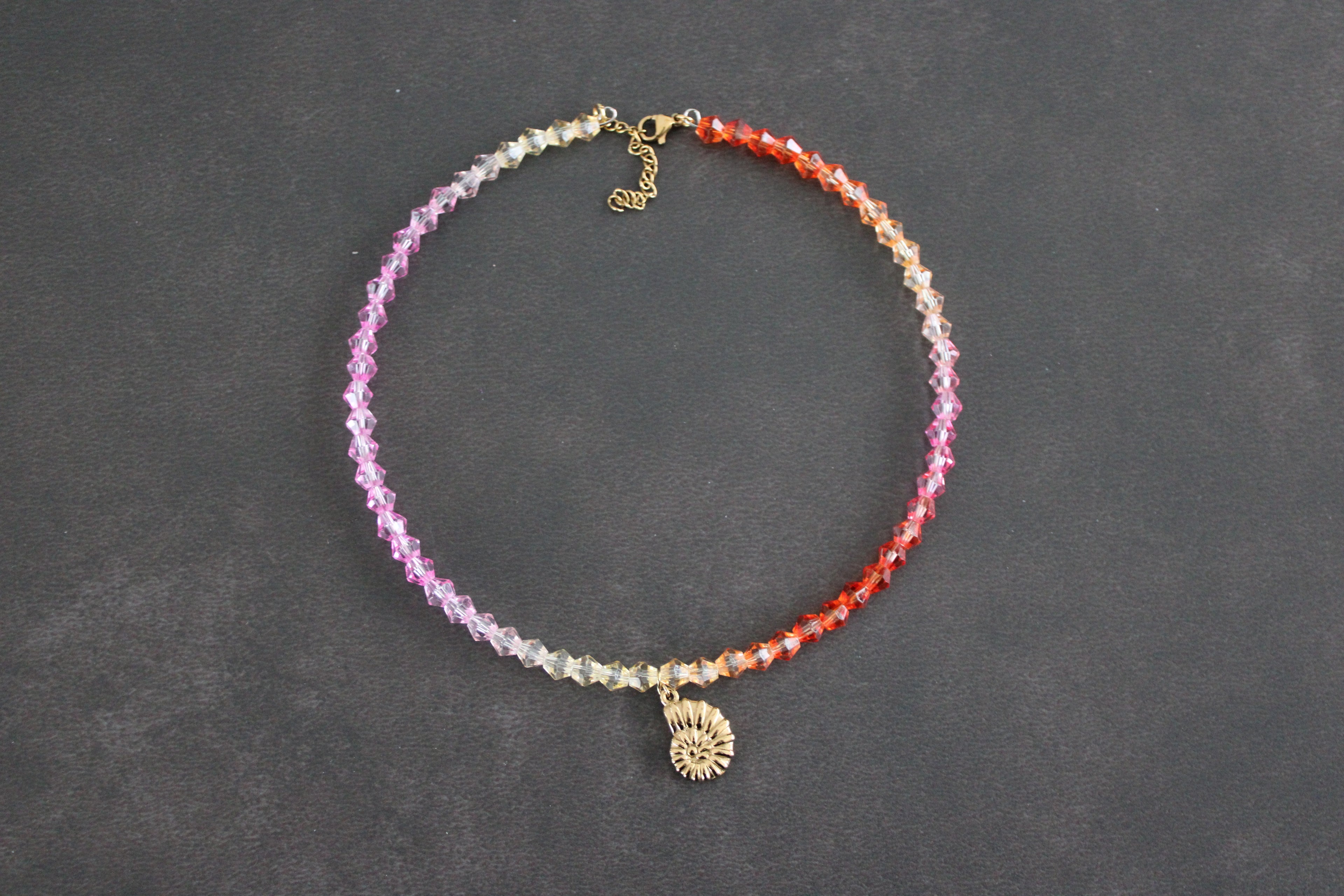 Collier dégradé pastel coquillage